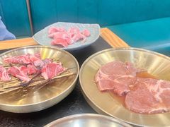 -臻牛烤肉
