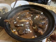 招牌酱焖鲽鱼头-老刘私厨猪脚饭