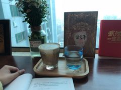 -武汉境自在書店