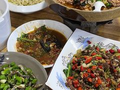 -湘聚南县土菜馆(龙山二路店)
