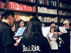 -房角石咖啡与书(吉大南校店)