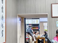 -陇上全荟兰州传统牛肉面(延吉路店)