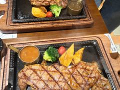 -十分牛西餐·牛扒专门店(光明广场店)