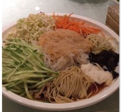 -鑫淼餐饮娱乐中心(江东街店)