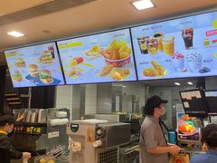 -麦当劳(杭州西湖银泰百货店)