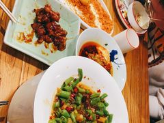 -新白鹿餐厅(百联中环店)