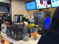 -CoCo都可(湖滨银泰店B区店)