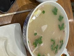 -清真·玛丽亚新疆菜主题餐厅(浙江中路店)