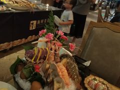 -雍和会海鲜姿造自助(湖东路店)