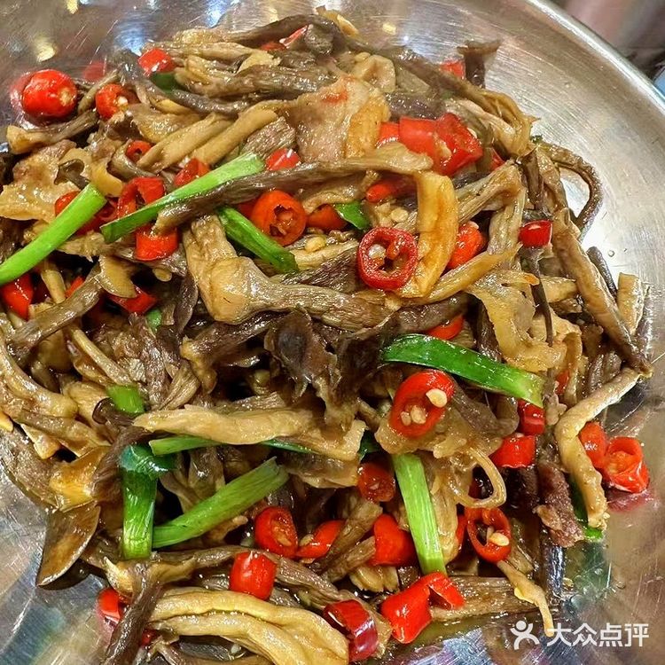 长沙美食 | 藏在闹市中的苍蝇美食馆 | 人