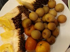 -东方红海鲜百汇(国际大厦店)