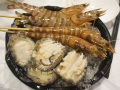 -鲜入围煮花胶鸡海鲜火锅