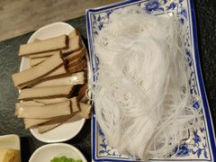 -灶知轩湘西石锅鱼(万佳广场店)