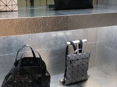 -三宅一生 (阪急梅田本店)