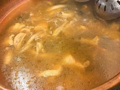 -阿山卓·野生菌火锅·纳西火塘烤肉