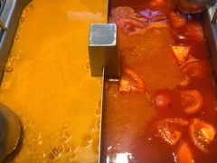 番茄锅底-海底捞火锅(漕宝路店)