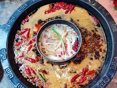 南北鸳鸯锅-重庆渝达老火锅(春熙路店)