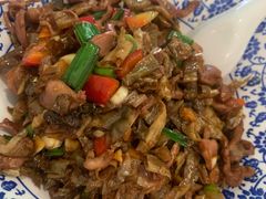 白辣椒炒鸡胗-新新湘菜馆(新中街二条店)