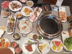-黑金·寻焰自助百汇·烤肉·火锅(中街店)