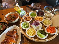 -包整·丝娃娃(一览甲秀楼风景店)