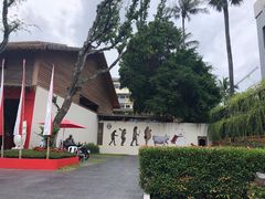 -Naughty Nuri’s Phuket