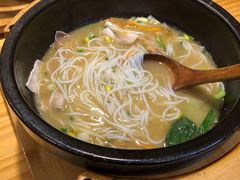 -勺子米线·云南传统小吃市集(四方街店)