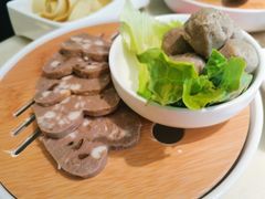 -左庭右院鲜牛肉火锅(浦江欢乐颂店)