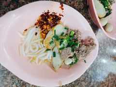 -榮泰米粉湯(Left Shop)