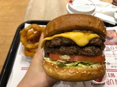 -The Habit Burger Grill 哈比特汉堡(爱琴海店)