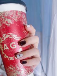 -UGIRL有个美甲