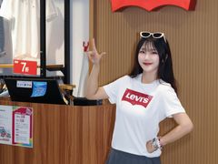 -观澜湖新城运动奥莱区