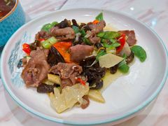 -犇逸·乐山跷脚牛肉·四川现炒(览海店)