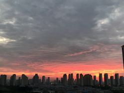 -苑苑发型设计