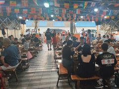 -正南齊北重庆老火锅(光华村直营店)