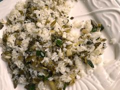 -汉水缘鲜鱼庄(黄雁村店)