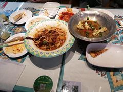 -楼兰古丽·新疆拌面·清真(华阳城店)