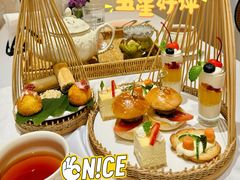 -HUATA 'Holiday Plan 花榻