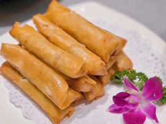 韭黄鸡丝春卷-调鼎居·手工淮扬菜