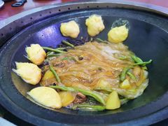-巧婆婆特色东北菜·铁锅炖
