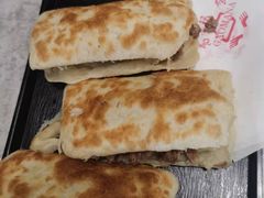 -高玛纳驴肉火烧(一世界店)
