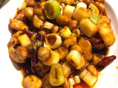 -渝信川菜 · 川味家常菜(财富购物中心店)