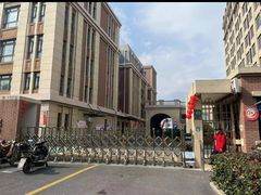 -奉贤东方美谷金汇敬老院·医护康复·日月星连锁(奉贤院)