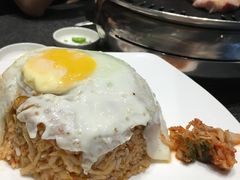 泡菜炒饭-完美生活炭火烤肉(二马路店)