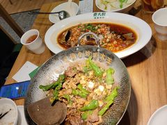 -费大厨辣椒炒肉(万家丽一店)