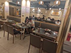 -胡须佬鸡煲四季火锅店(石厦西村直营店)