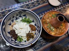 -蜗牛小馆醉乡民谣云南菜(惠新西里店)