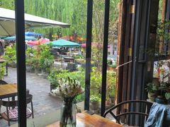 -蓝壁虎咖啡酒馆