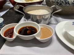 -红鼎豆捞·非遗鲍皇汤火锅(宝丰路店)