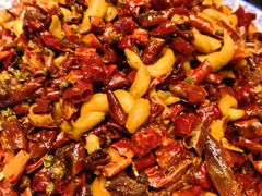 孜香小小腿-临界音乐酒馆·小龙虾·江湖菜(华熙LIVE·鱼洞店)