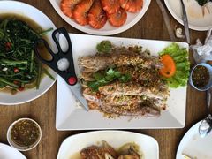 -拉威海鲜市场